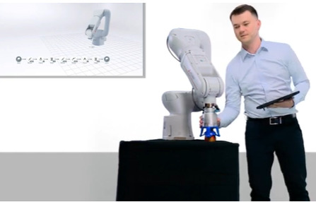 Mitsubishi realiza un robot que no precisa que sus trabajadores tengan conocimientos de programación